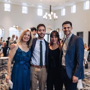 Meet your Posher, Ronnie